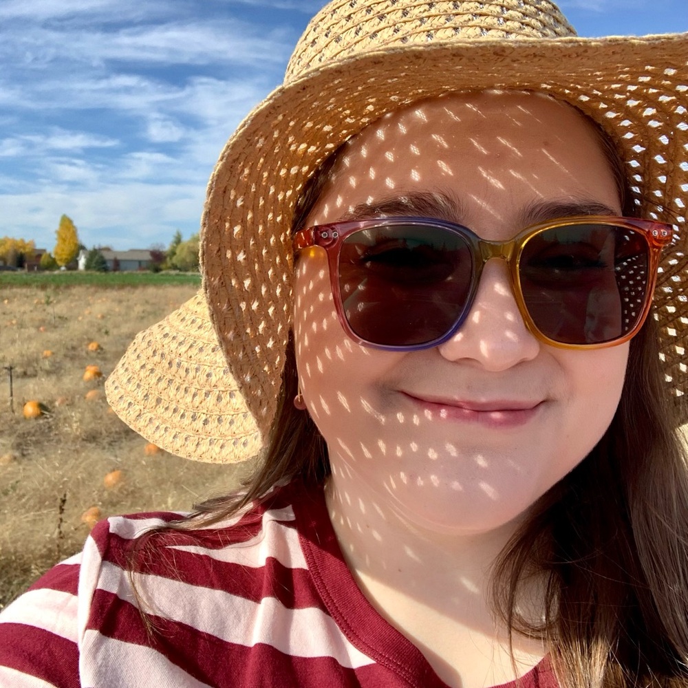 Meet your Posher, Paige!